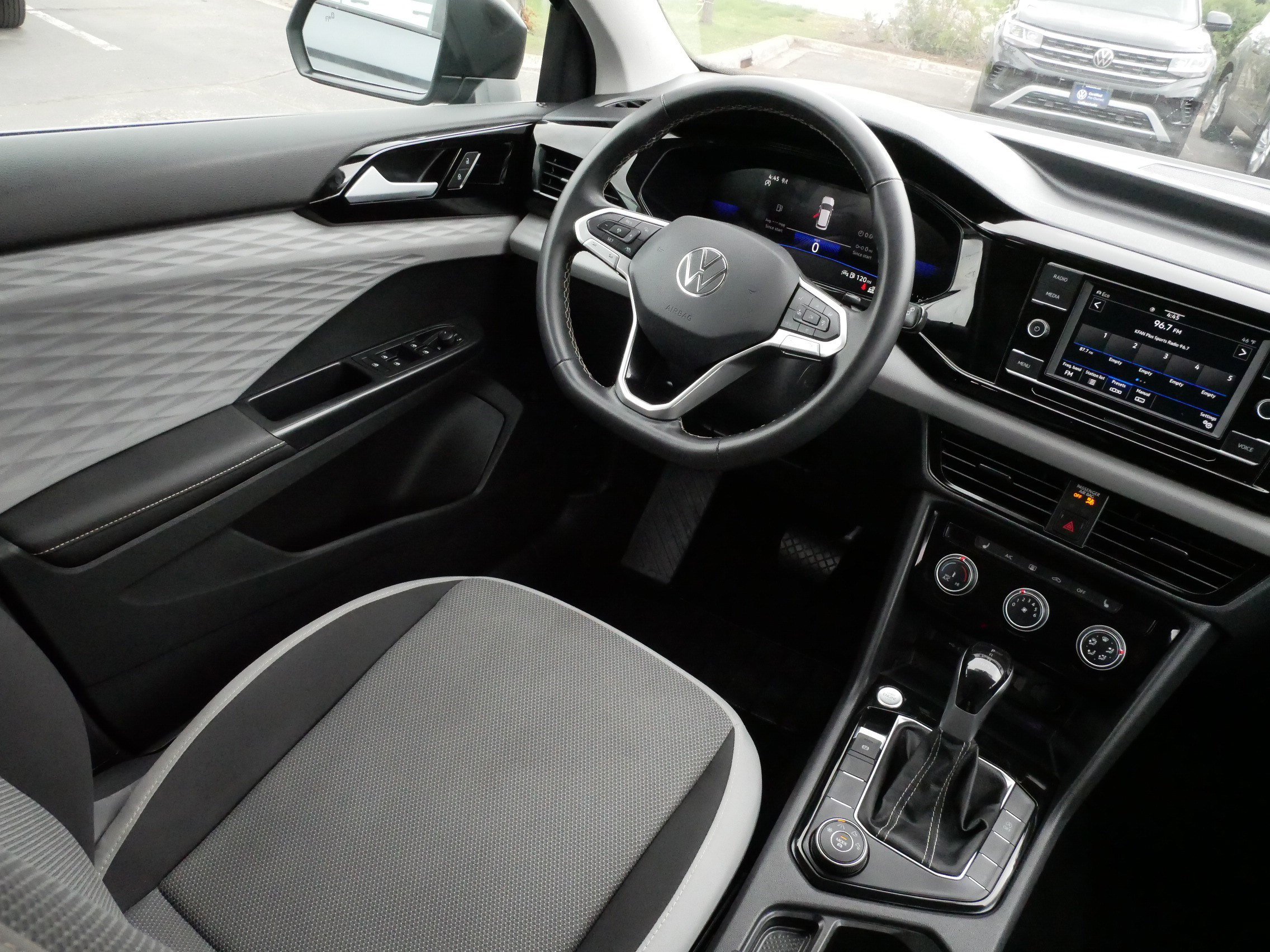 Certified 2024 Volkswagen Taos S AWD/4WD image 9