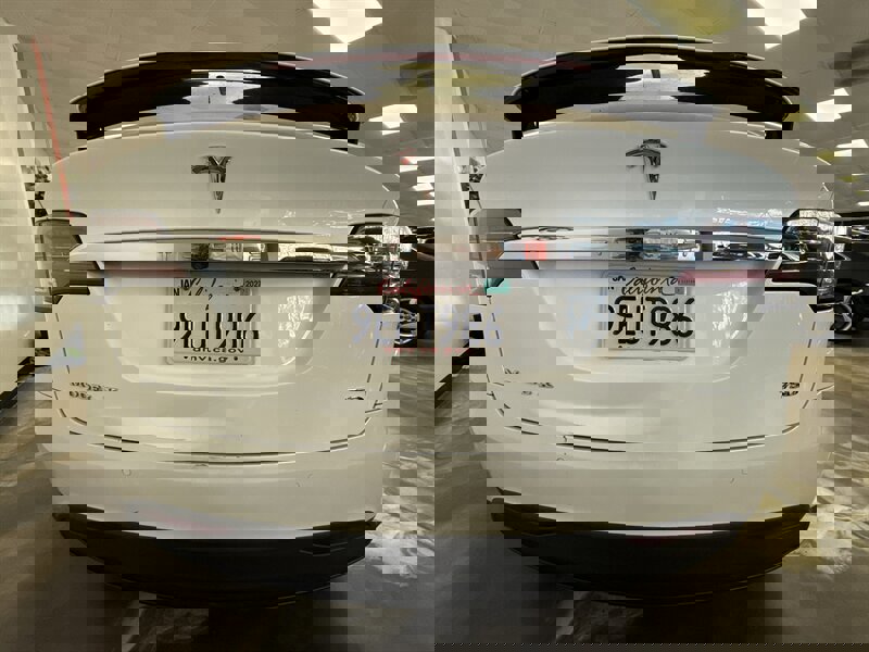 Used 2016 Tesla Model X 75D AWD/4WD image 4