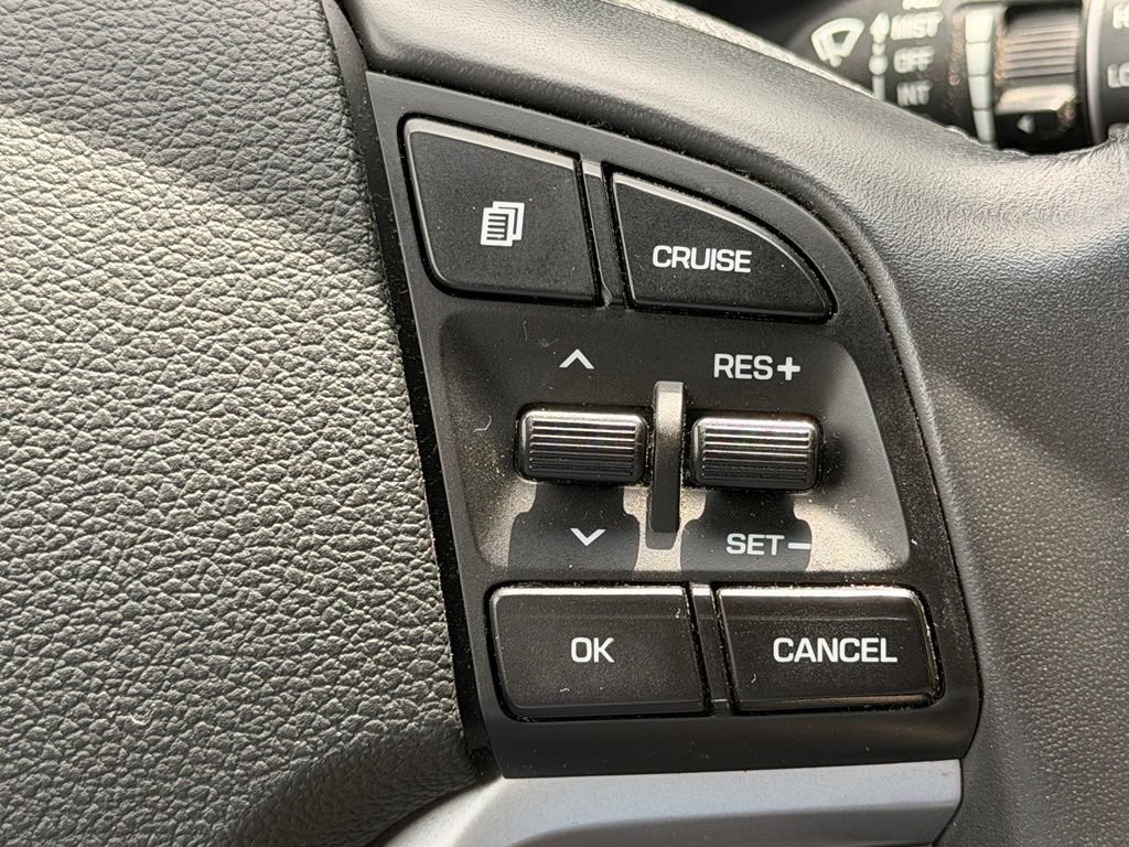 Used 2017 Hyundai Tucson SE Plus AWD/4WD image 25