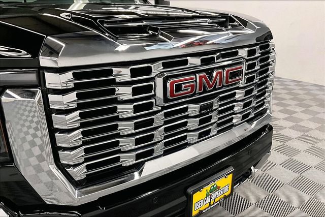 Used 2024 GMC Sierra 2500 Denali w/ Technology Package AWD/4WD image 35