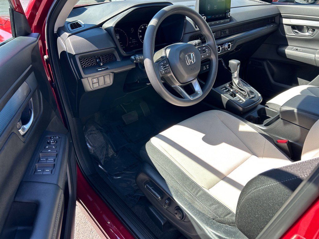 Used 2025 Honda CR-V EX image 6