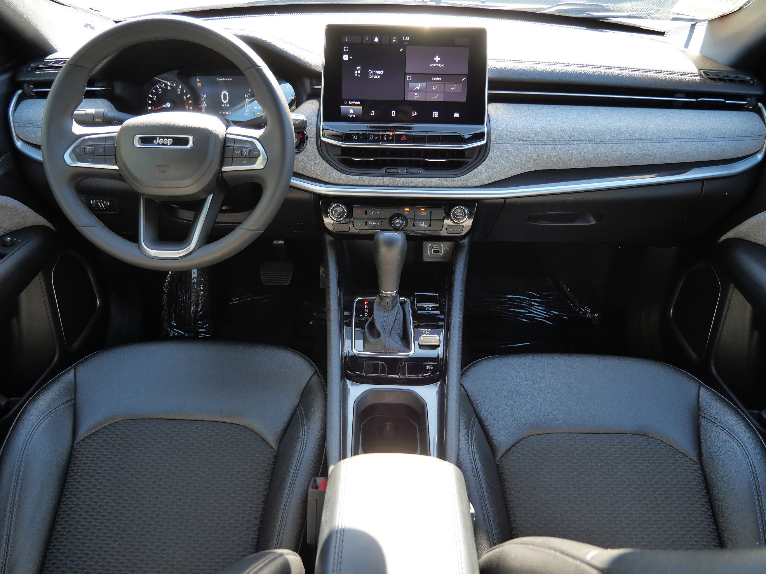 Used 2024 Jeep Compass Latitude image 10