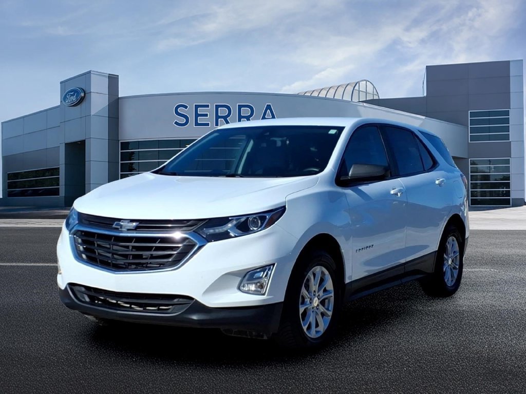 Used 2021 Chevrolet Equinox LS w/ LS Convenience Package AWD/4WD image 1