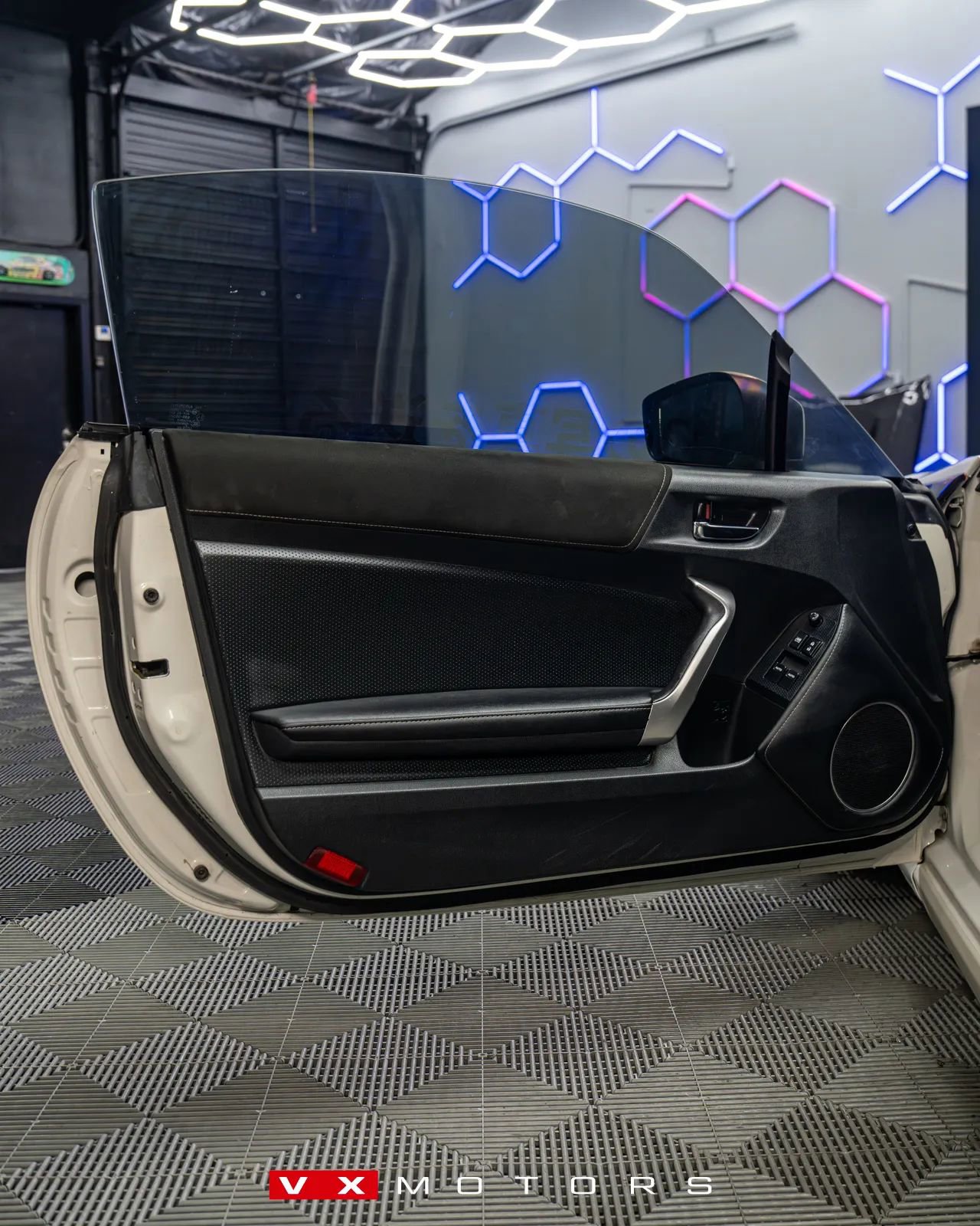 Used 2017 Toyota 86 image 9