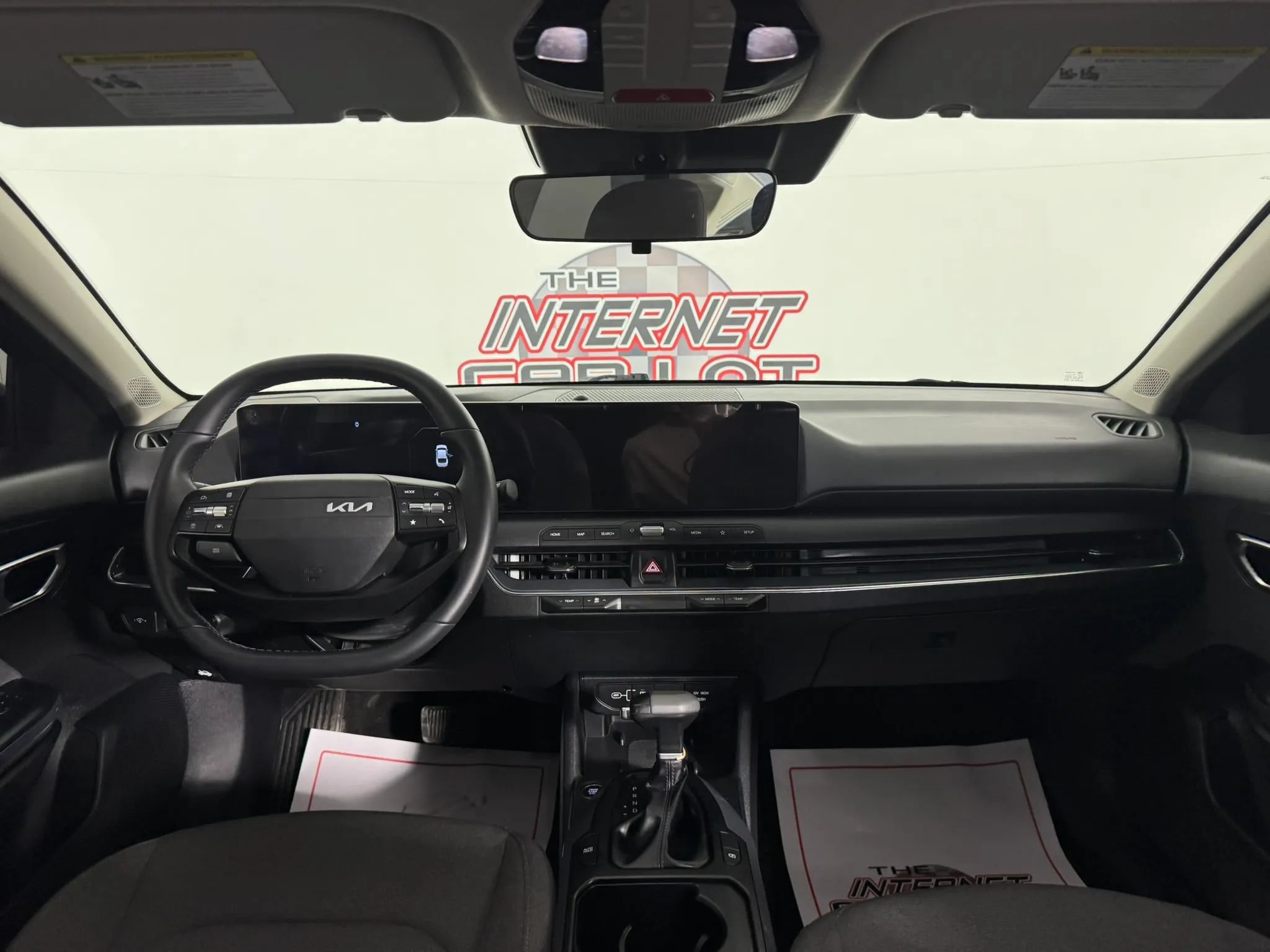 Used 2025 Kia K4 EX FWD image 11