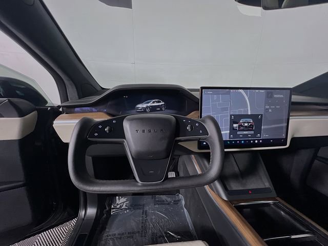 Used 2022 Tesla Model X image 14