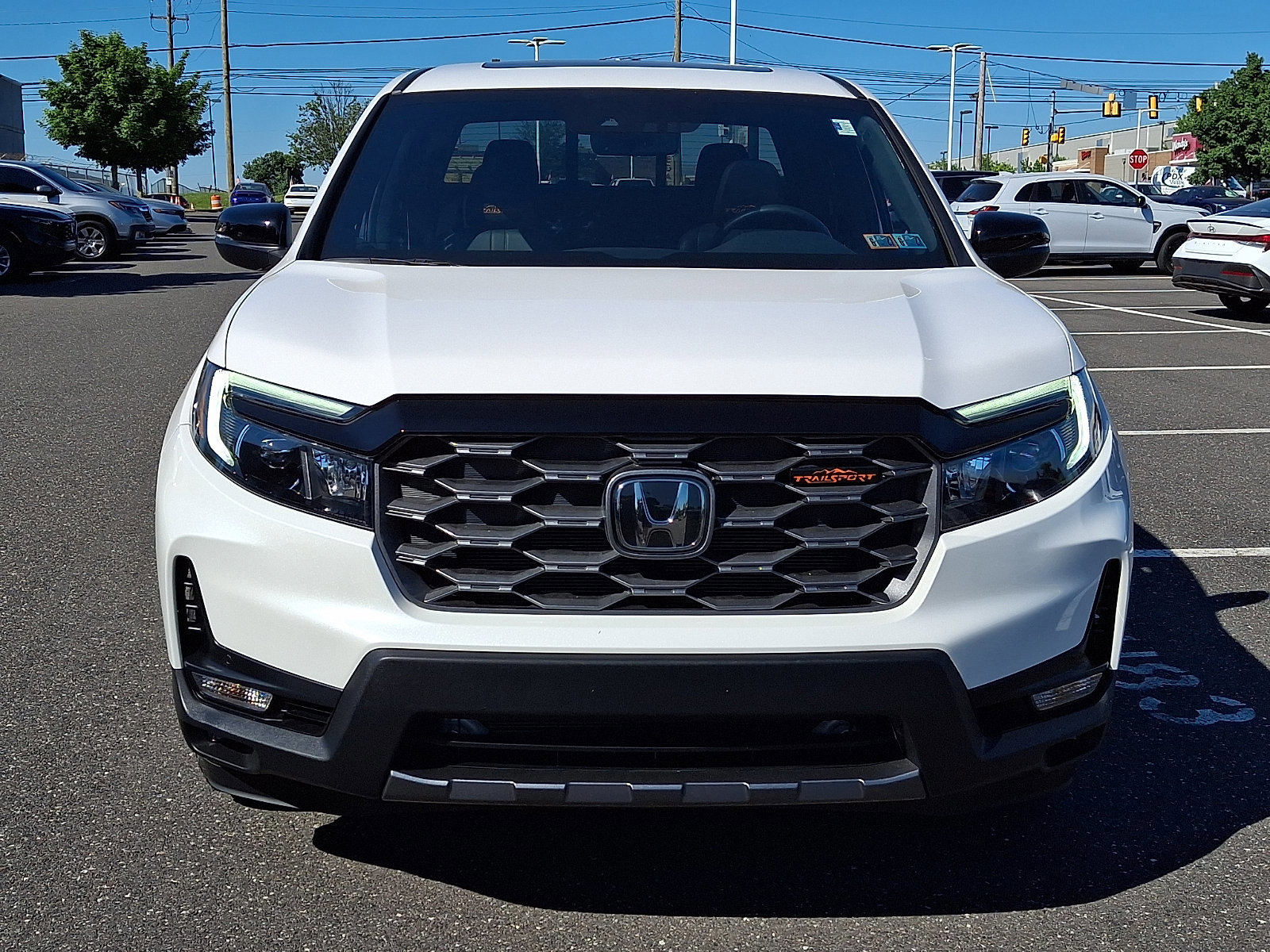 Used 2025 Honda Ridgeline TrailSport image 2
