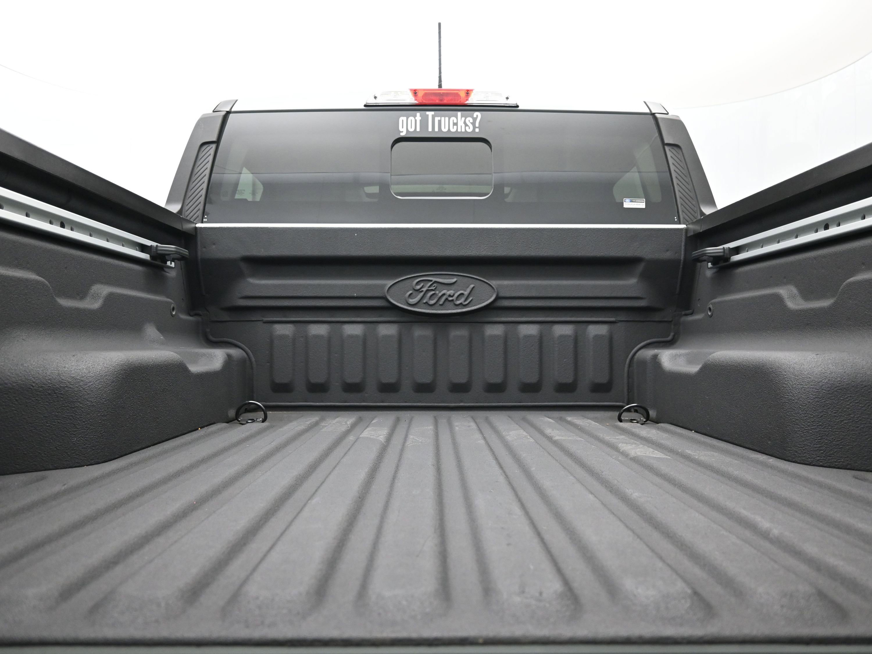 Used 2024 Ford Maverick Lariat AWD/4WD image 7
