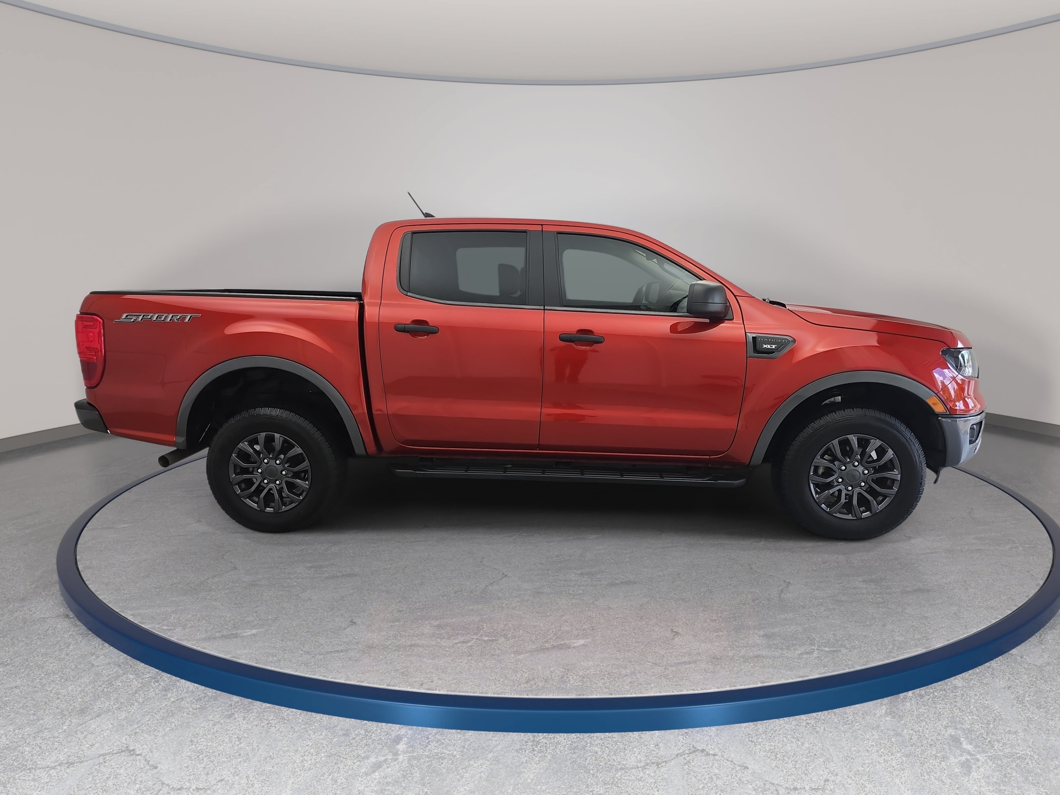 Used 2019 Ford Ranger XLT w/ Equipment Group 301A Mid RWD image 4