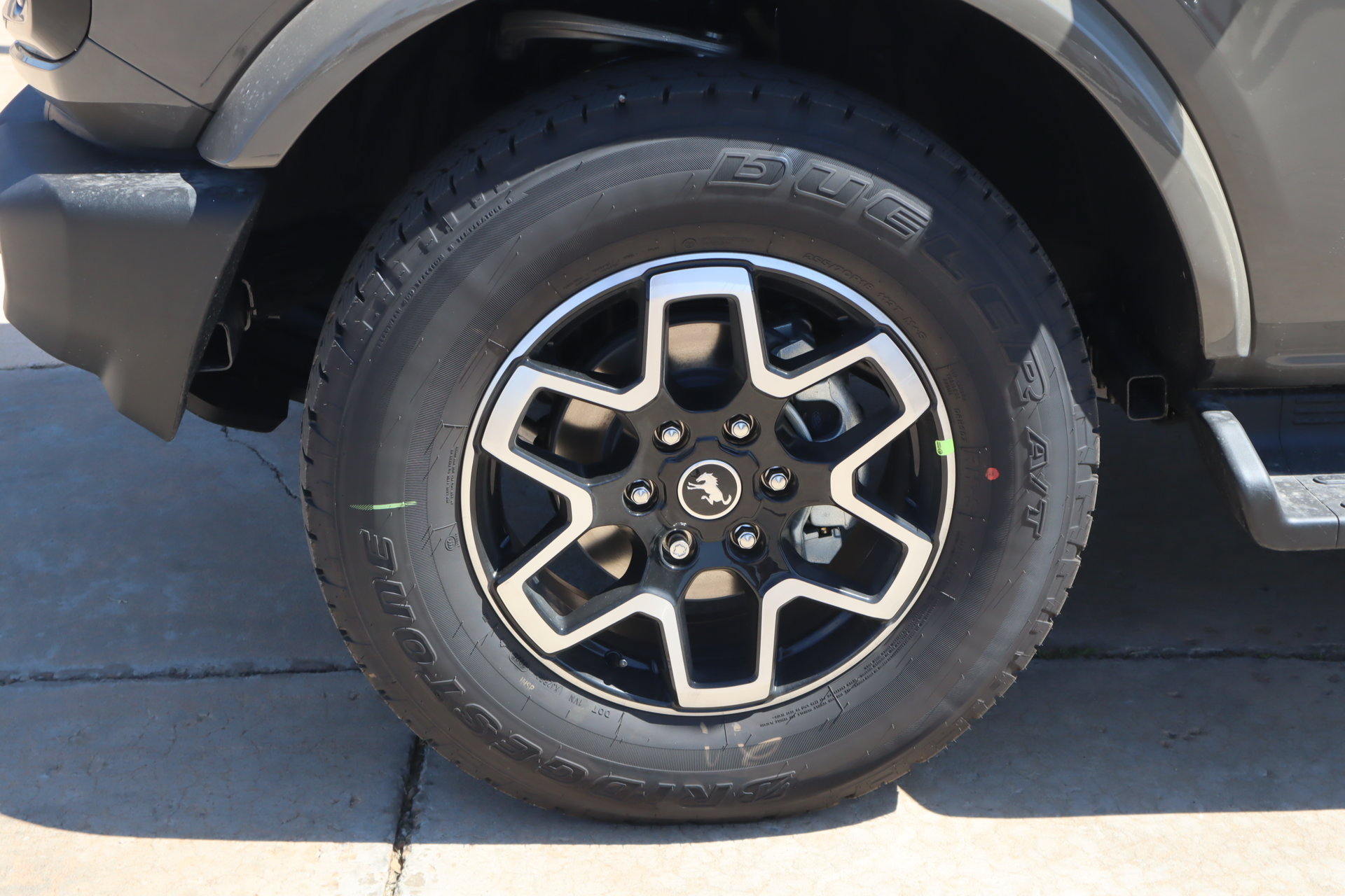 New 2026 Ford Bronco Outer Banks AWD/4WD image 19