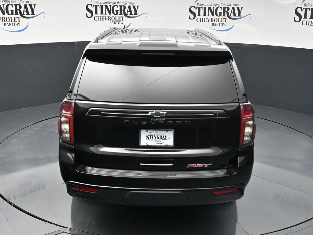 Used 2023 Chevrolet Suburban RST AWD/4WD image 14