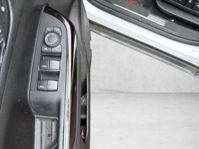 Used 2023 GMC Acadia AT4 w/ Technology Package AWD/4WD image 9