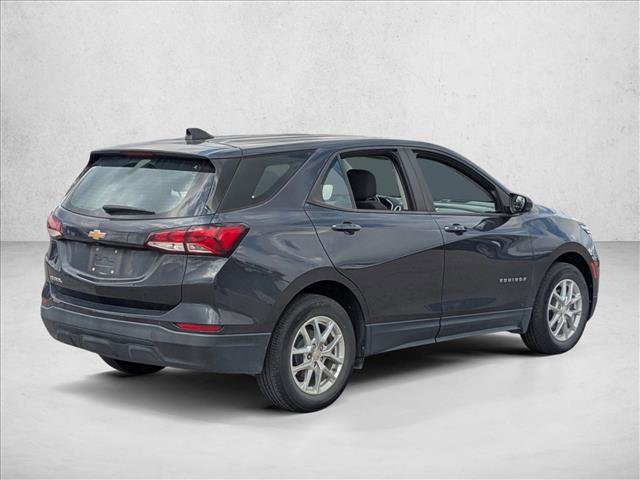 Used 2022 Chevrolet Equinox LS FWD image 5