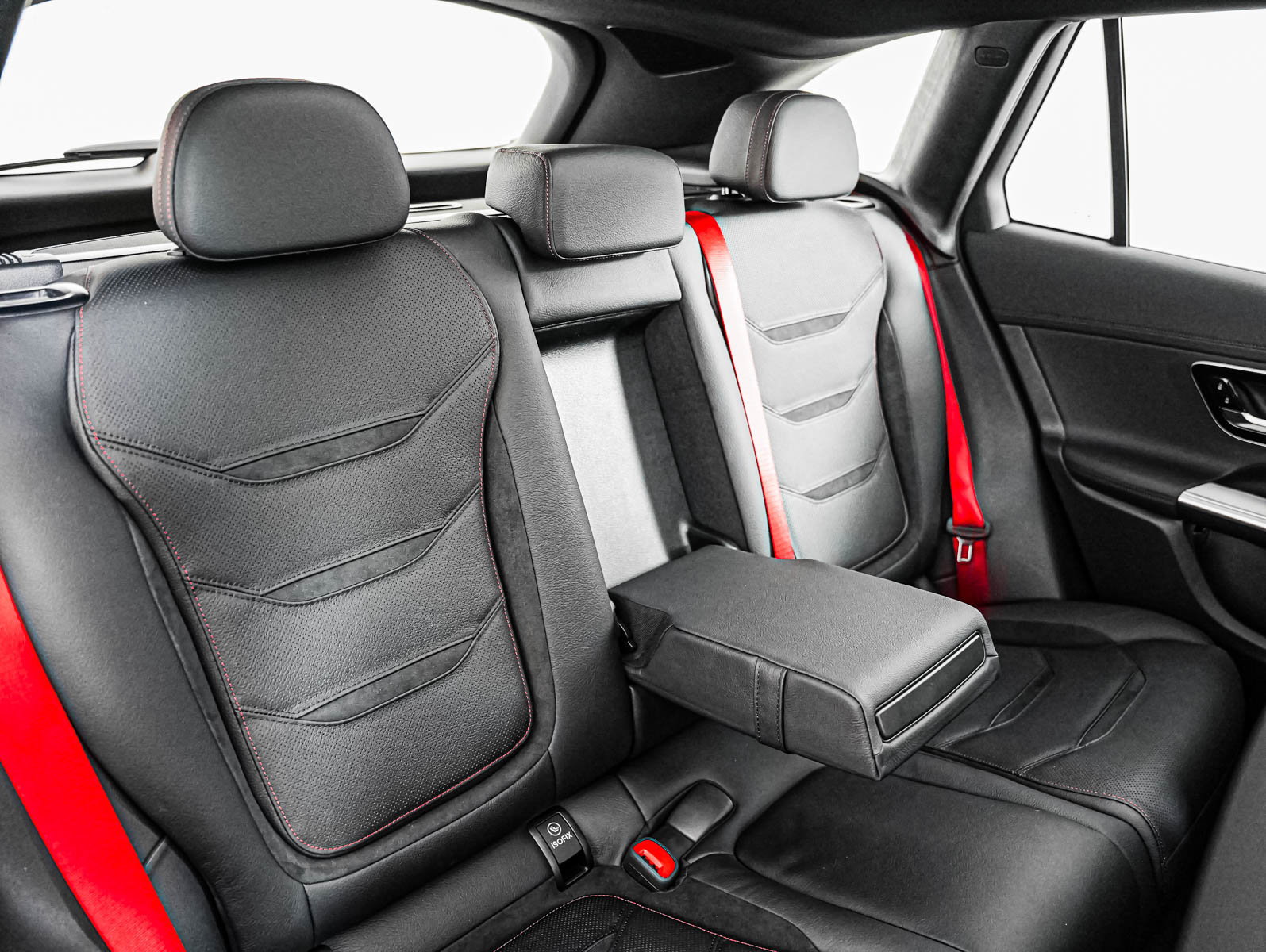 New 2026 Mercedes-Benz GLC 43 AMG 4MATIC image 10