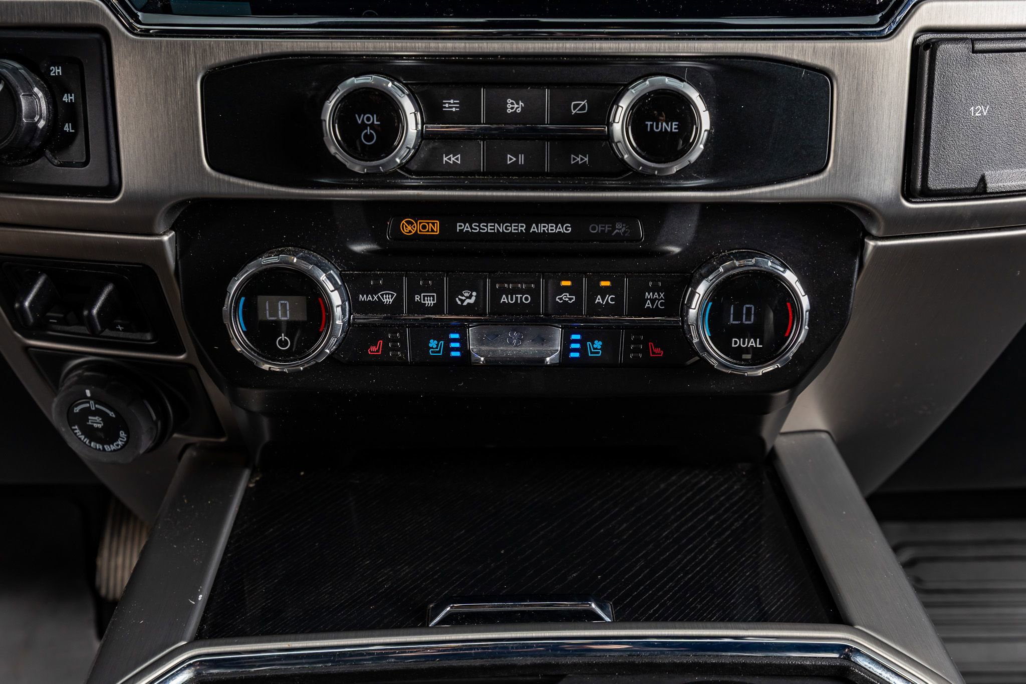 Used 2022 Ford F250 Platinum image 27