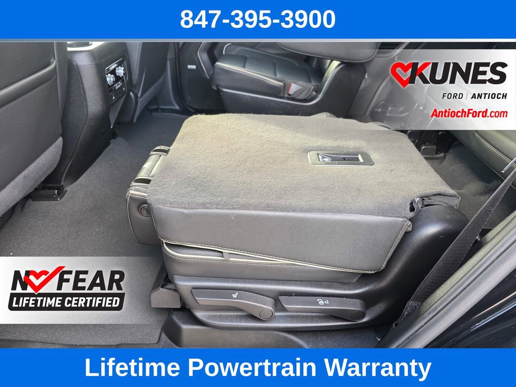 Used 2024 GMC Yukon SLT image 25