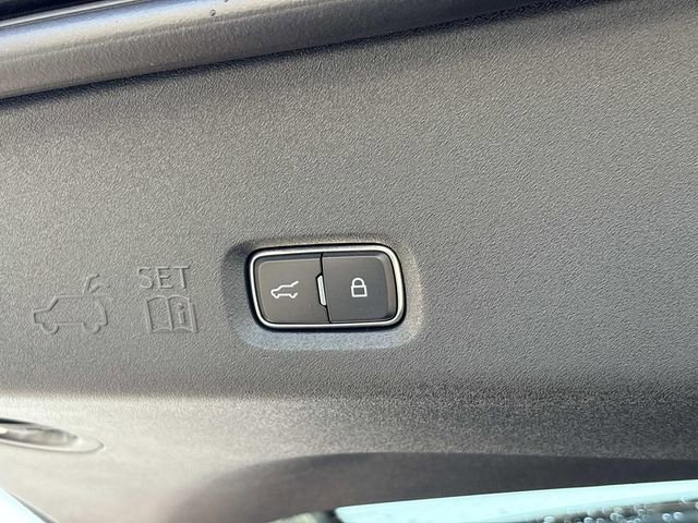 New 2026 Lincoln Navigator L Reserve AWD/4WD image 13