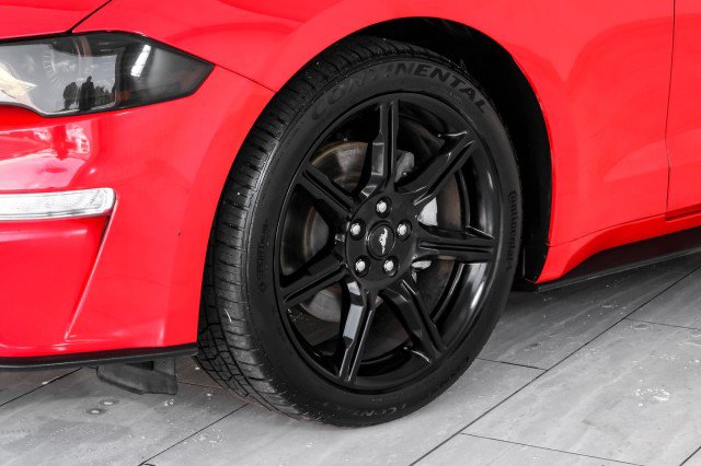 Used 2020 Ford Mustang Coupe w/ Black Accent Package RWD image 44