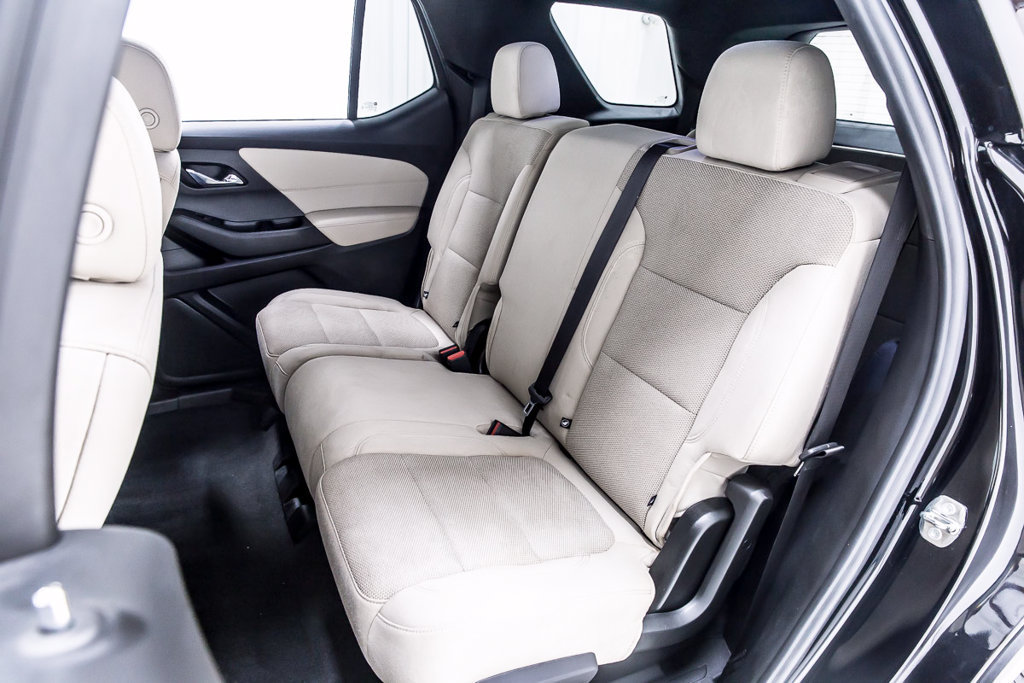 Used 2023 Chevrolet Traverse LS w/ LPO, Cargo Package FWD image 30