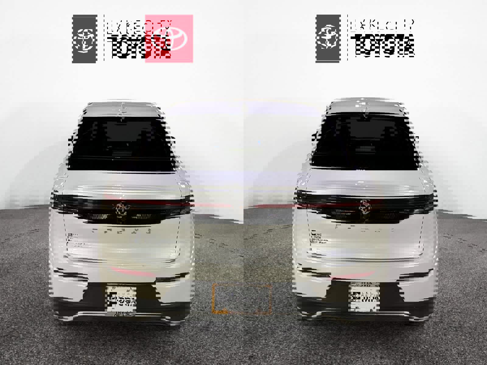 Used 2025 Toyota Crown XLE image 6