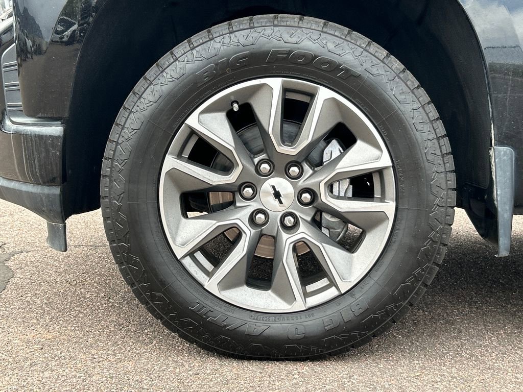 Used 2021 Chevrolet Silverado 1500 RST image 25