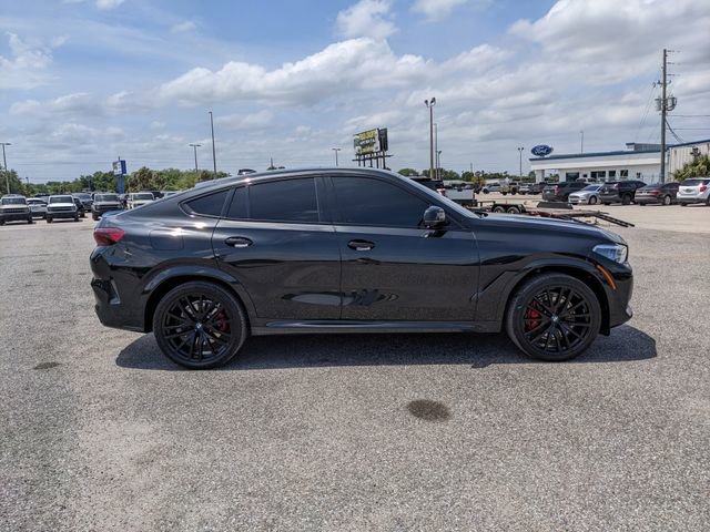 Used 2022 BMW X6 M50i w/ Executive Package AWD/4WD image 3
