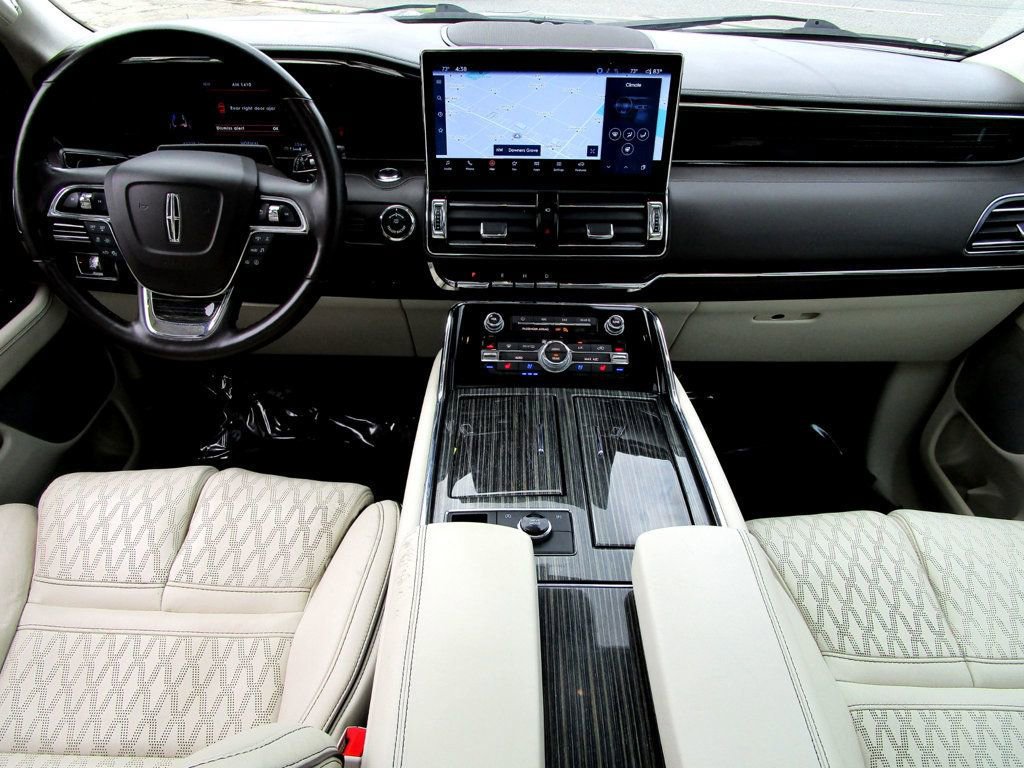 Used 2022 Lincoln Navigator L Black Label image 2