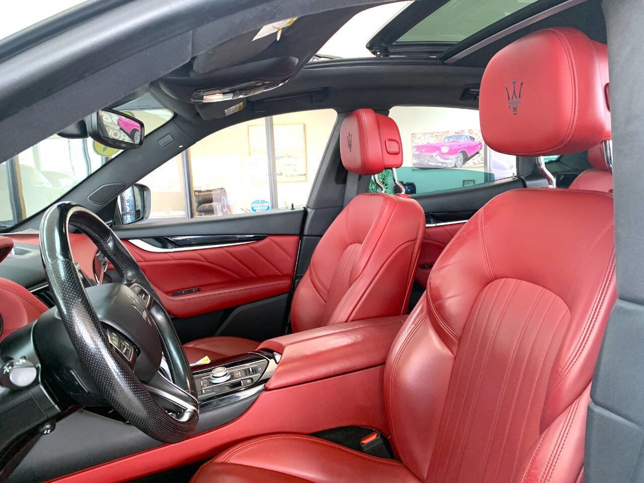Used 2022 Maserati Levante GT image 11