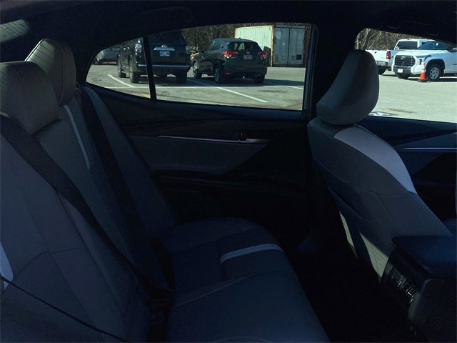 Used 2025 Toyota Camry XSE image 13
