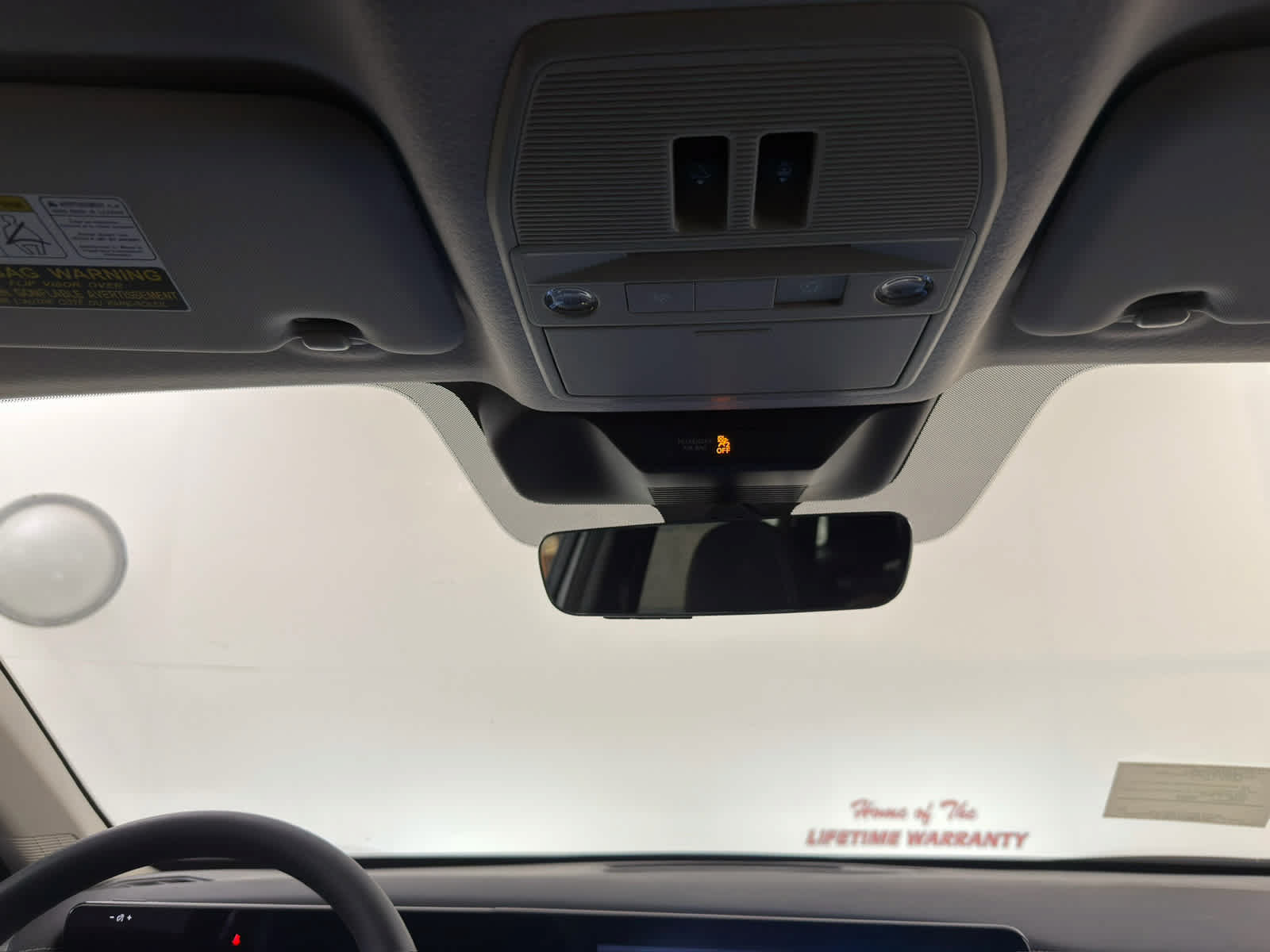New 2026 Nissan Kicks SV w/ SV Premium Package FWD image 20