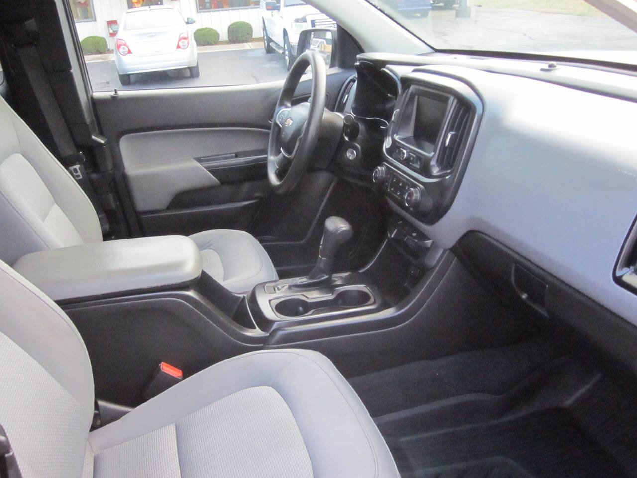 Used 2020 Chevrolet Colorado W/T w/ WT Convenience Package image 18