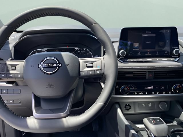 New 2026 Nissan Rogue Dark Armor AWD/4WD image 15