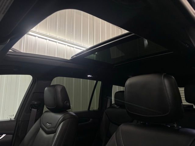 Used 2024 Cadillac XT6 Premium Luxury image 36