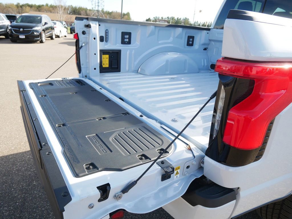 New 2025 Ford F150 Lightning Lariat AWD/4WD image 12
