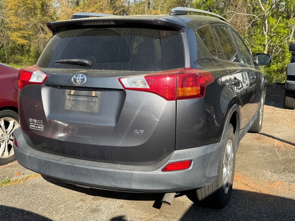 Used 2013 Toyota RAV4 LE image 5