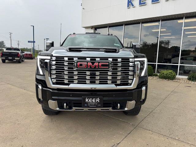 Used 2025 GMC Sierra 2500 Denali w/ Denali Reserve Package AWD/4WD image 2