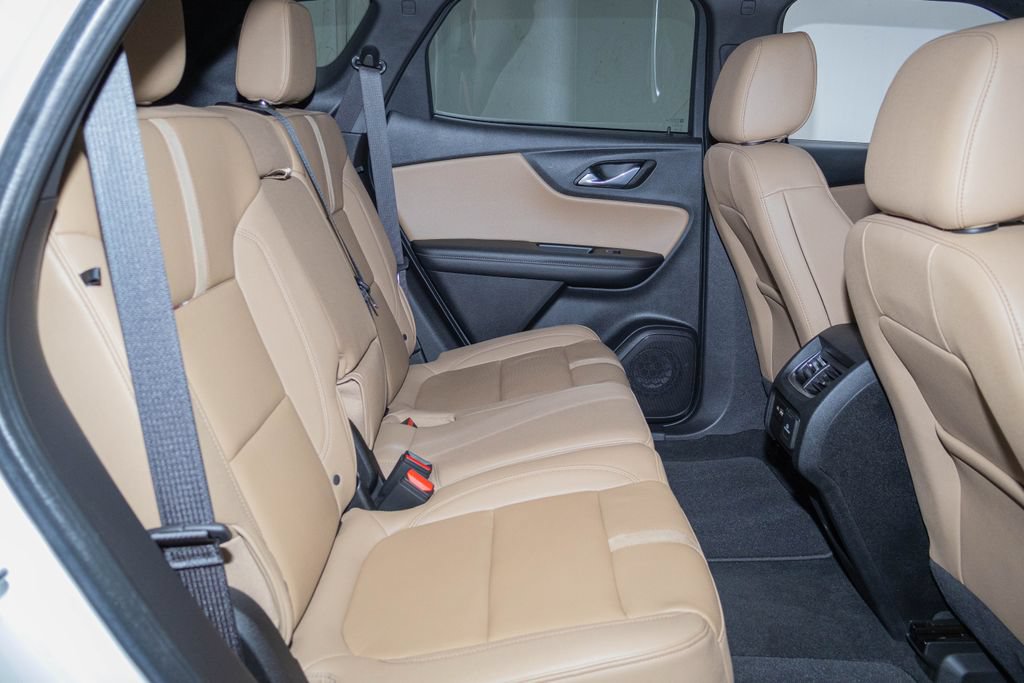 Used 2023 Chevrolet Blazer Premier w/ Driver Confidence II Package AWD/4WD image 12