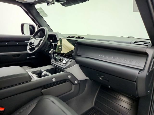 New 2026 Land Rover Defender 110 X AWD/4WD image 13