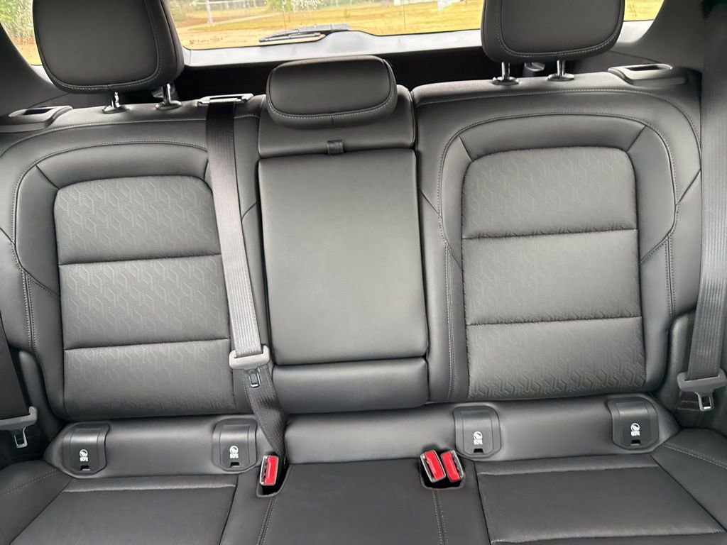 New 2026 Chevrolet Equinox LT w/ Convenience Package II image 29