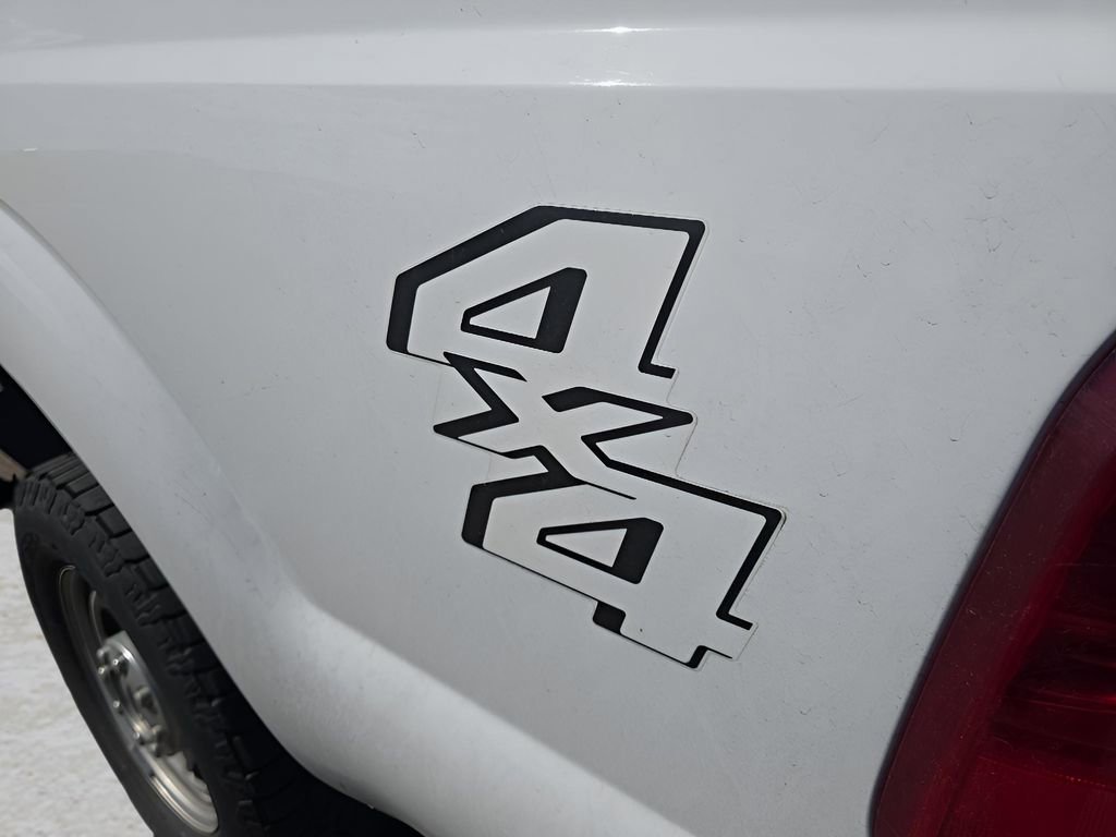 Used 2015 Ford F250 XL w/ Power Equipment Group image 16