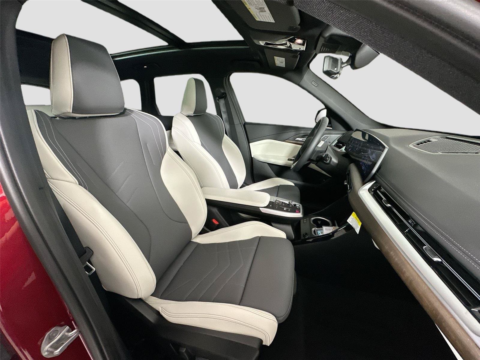 New 2026 BMW X1 xDrive28i w/ Convenience Package AWD/4WD image 58