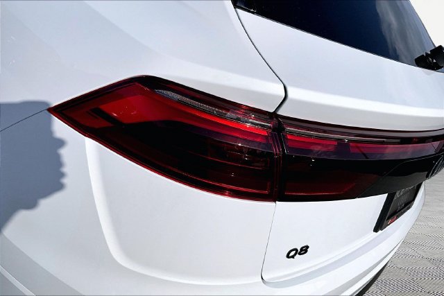 New 2026 Audi Q8 Premium Plus AWD/4WD image 32