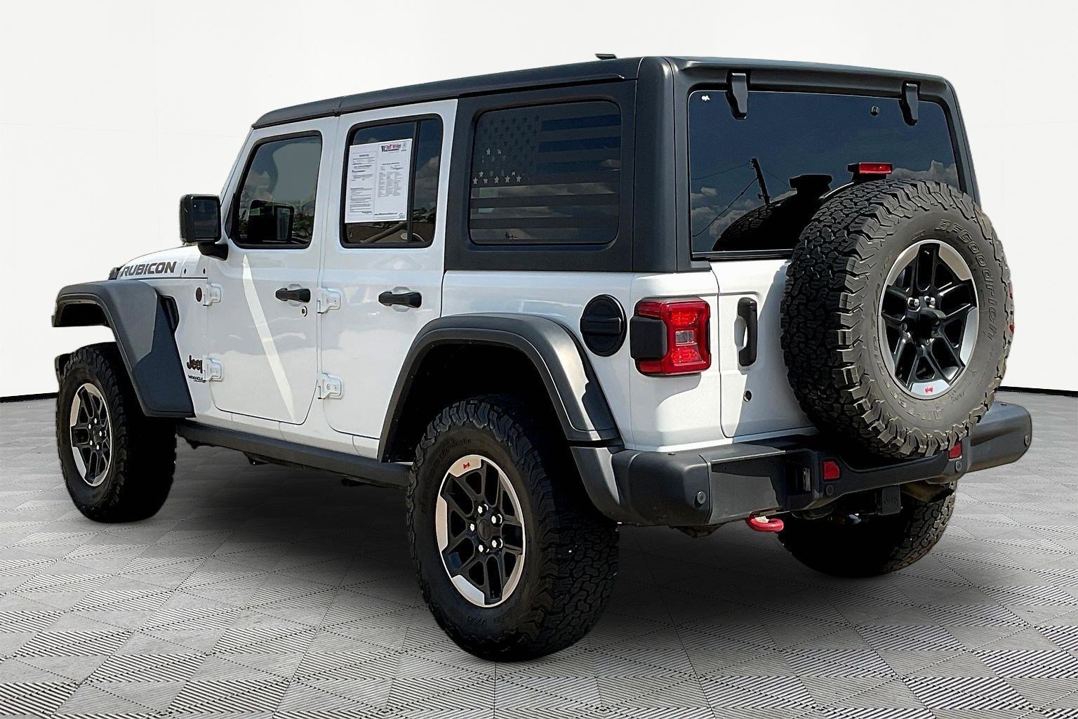 Used 2018 Jeep Wrangler Unlimited Rubicon AWD/4WD image 4
