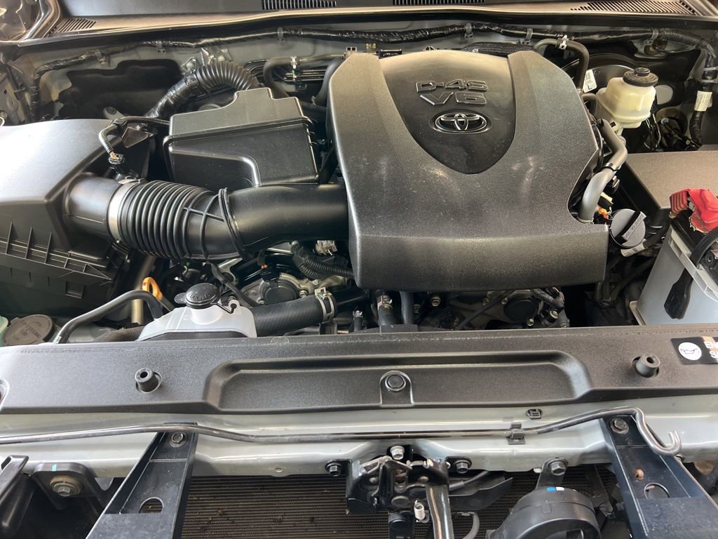 Used 2019 Toyota Tacoma TRD Sport w/ TRD Premium Sport Package image 24