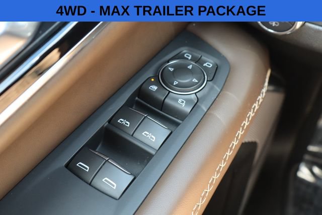 Used 2025 GMC Yukon Denali Ultimate AWD/4WD image 17