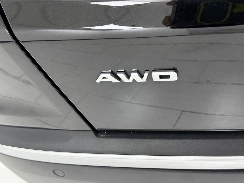 Used 2023 Cadillac XT5 Luxury image 39