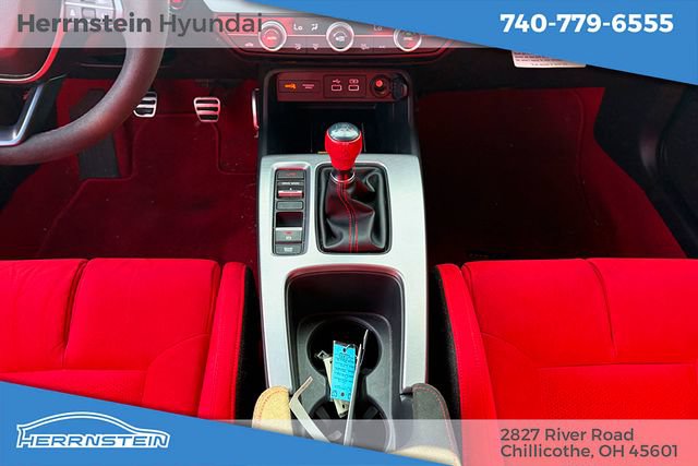 Used 2025 Honda Civic Type R image 13