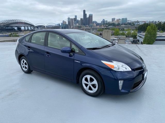 Used 2015 Toyota Prius Four FWD image 25