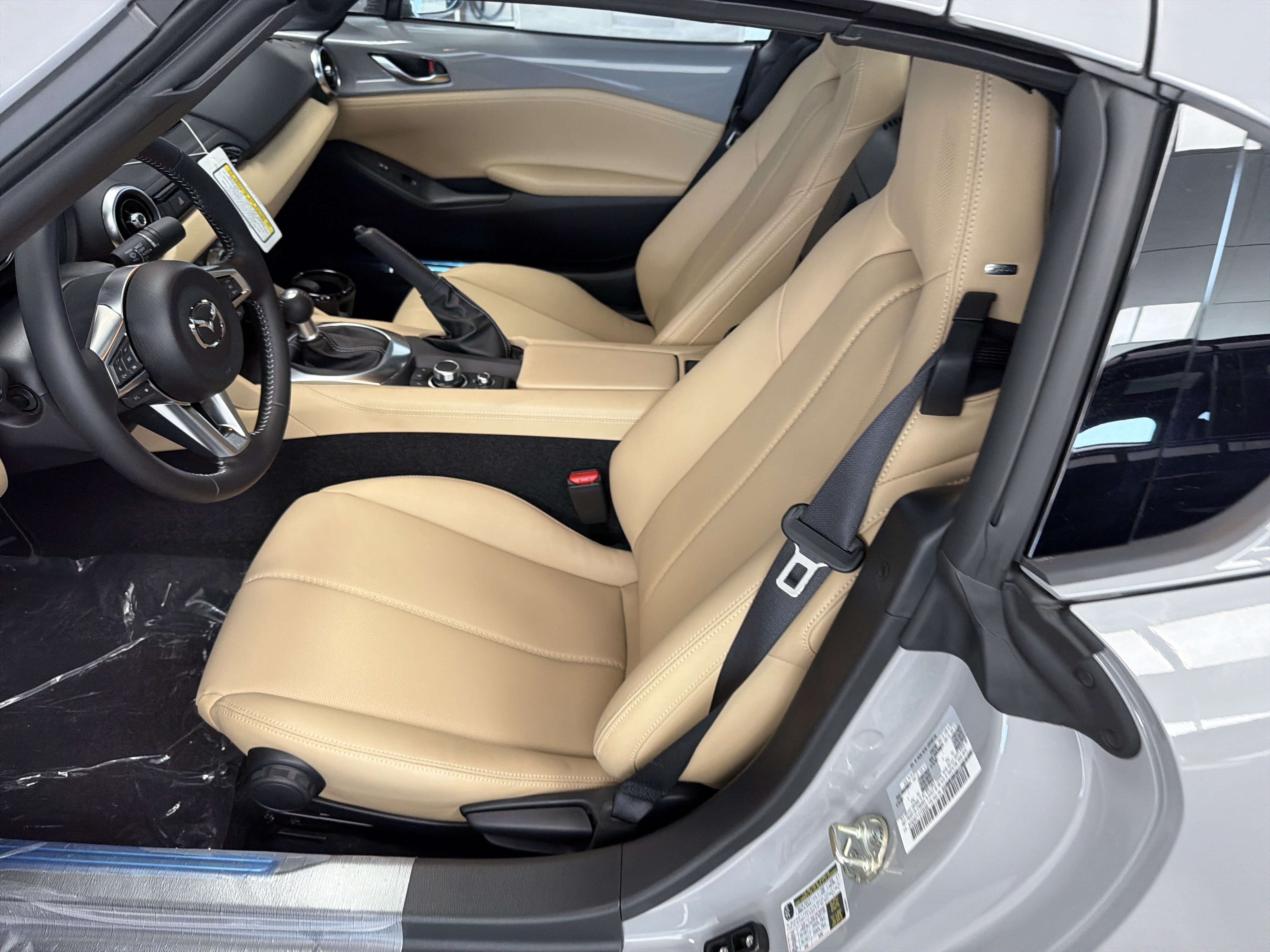 New 2026 MAZDA MX-5 Miata RF Grand Touring w/ Weather Package RWD image 11