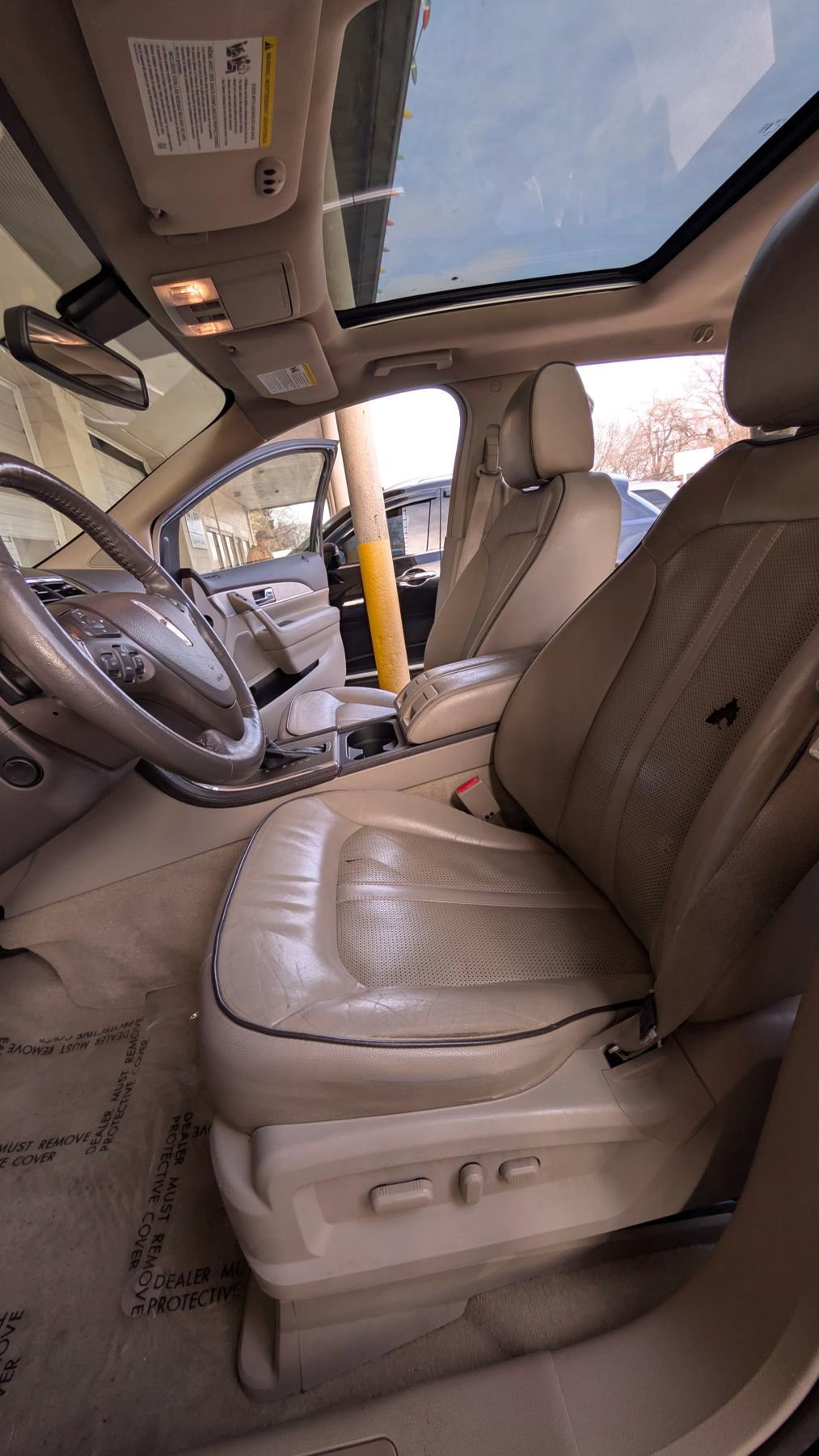 Used 2013 Lincoln MKX Sport Utility 4D image 10